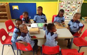 Montessori Kindergarten School Startrite 15